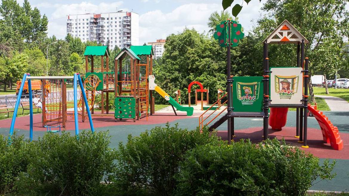 Комплекс детских игровых площадок